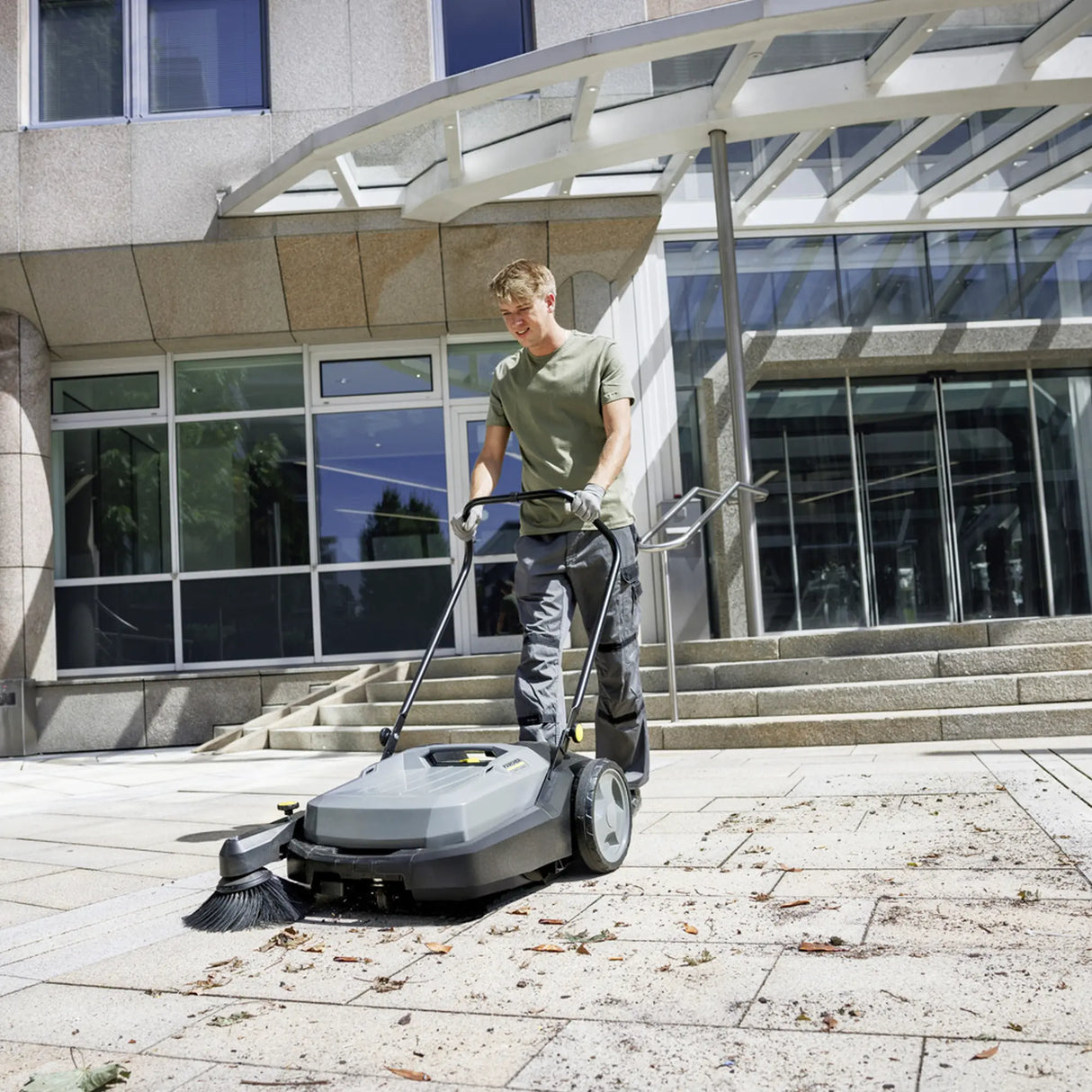 Spazzatrice Karcher KM 70/20 C