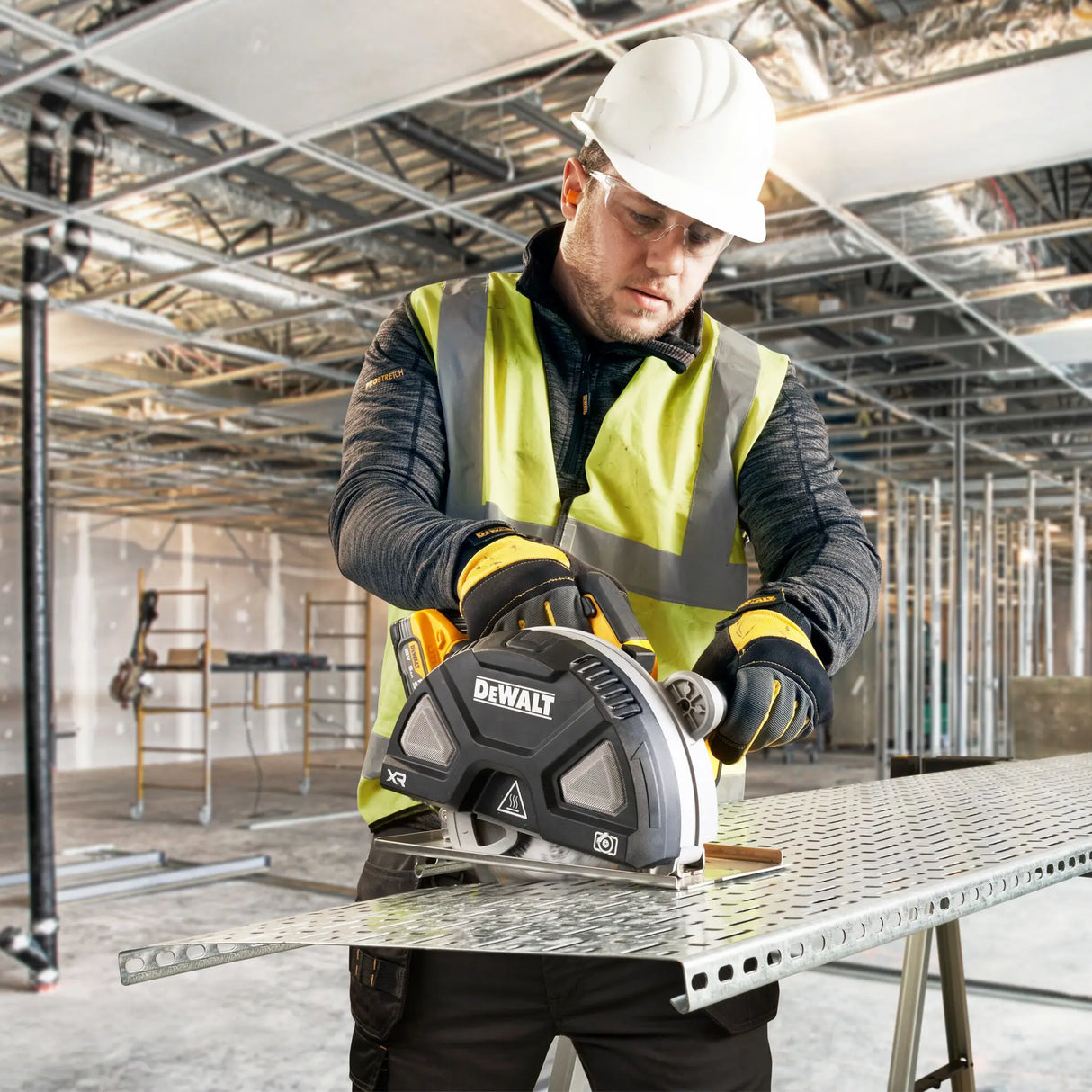 Sega circolare Dewalt DCS383H2-QW 18V 5Ah