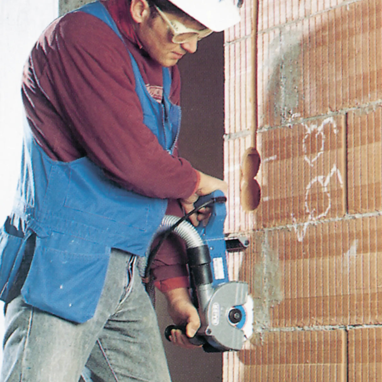 Scanalatrice Makita SG150 1800W