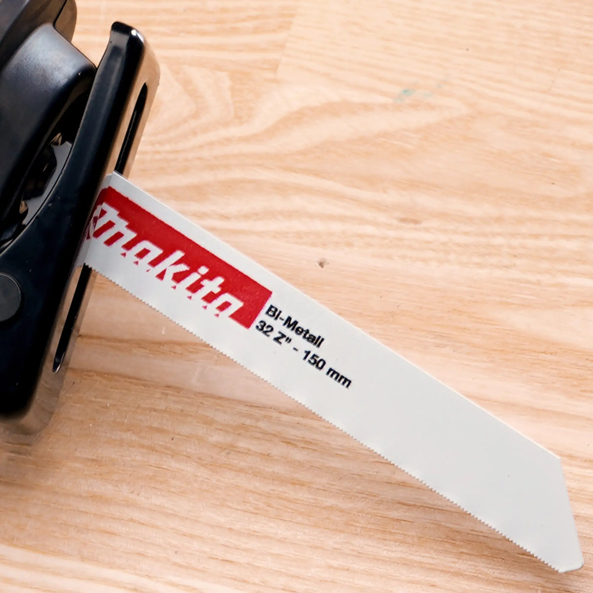 Lama BiM Makita P-04955