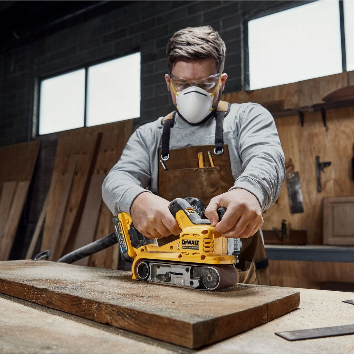 DCW220NT-XJ - Belt Sander Dewalt DCW220NT-XJ 18V - Image 6