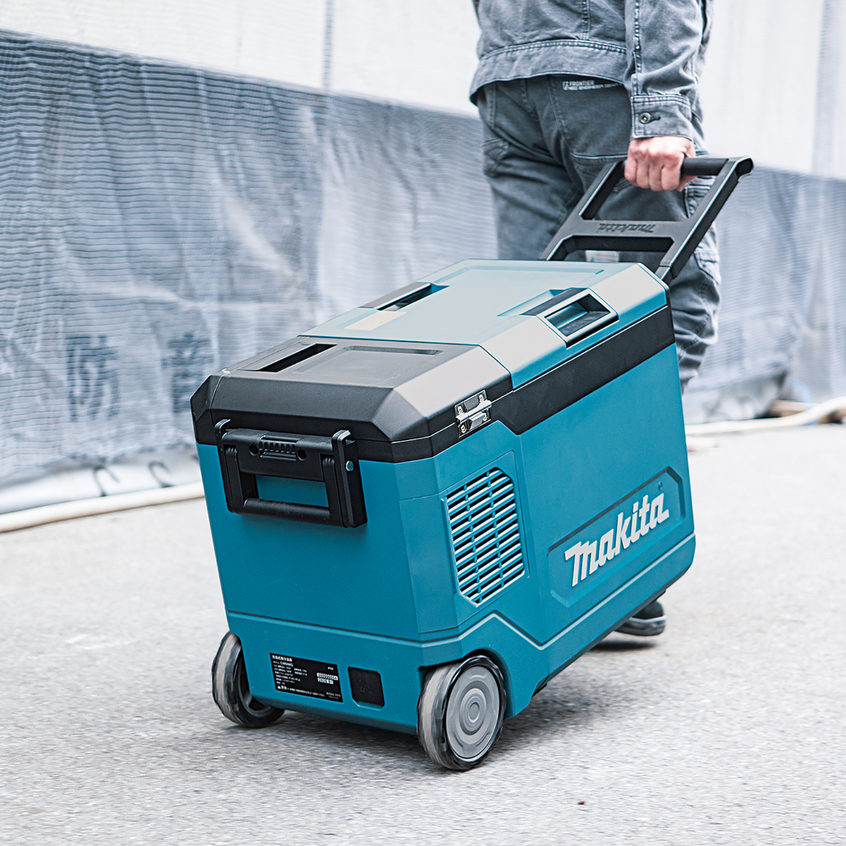 CW006GZ - Box Termico Portatile Makita CW006GZ XGT/LXT 18V/40V 23L - Immagine 25