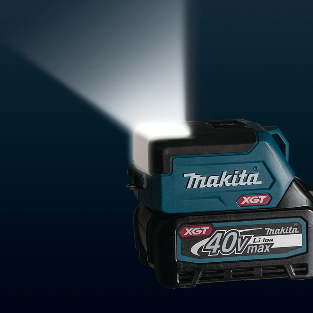 ML011G01 - LED Flashlight Makita ML011G01 with XGT 40V USB Output - Image 16