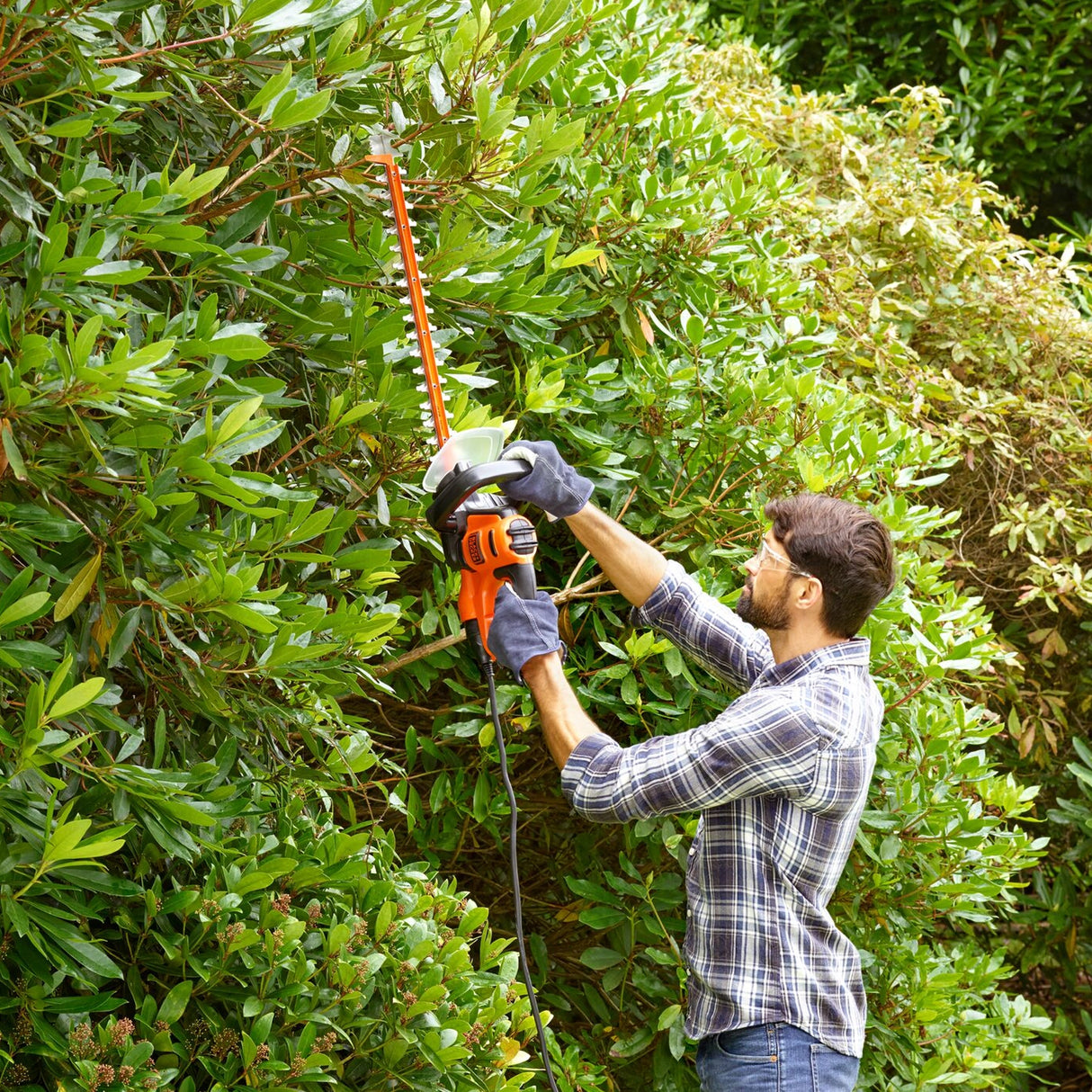 Tagliasiepi Black+Decker BEHTS401-QS 500W