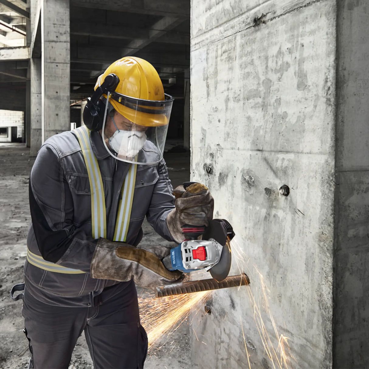 Smerigliatrice Bosch GWX 18V-11 S