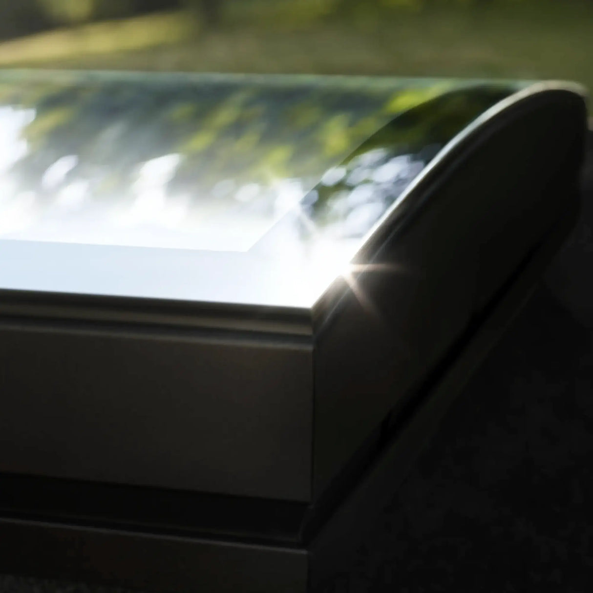 Finestra tetti piani con vetro curvo Velux CVU S3X101