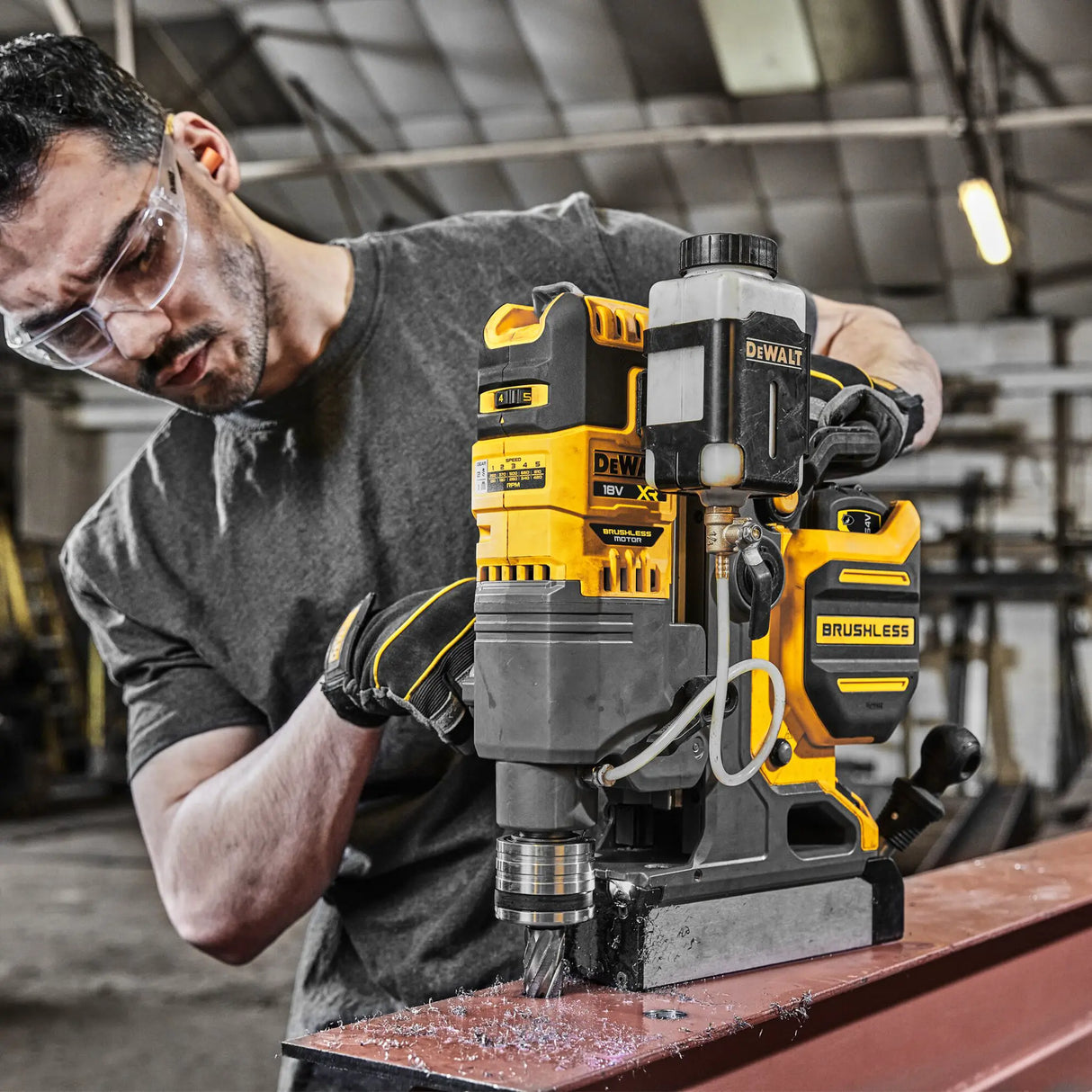 Trapano magnetico a colonna Dewalt DCD1623X2G-QW 18V 9Ah