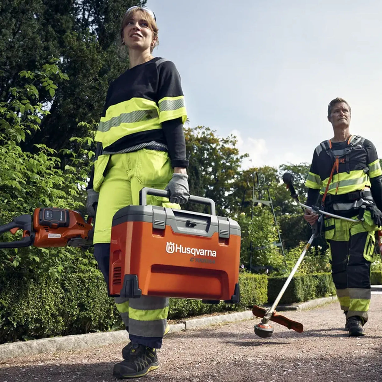 Caricabatteria Husqvarna 40-C1000X4